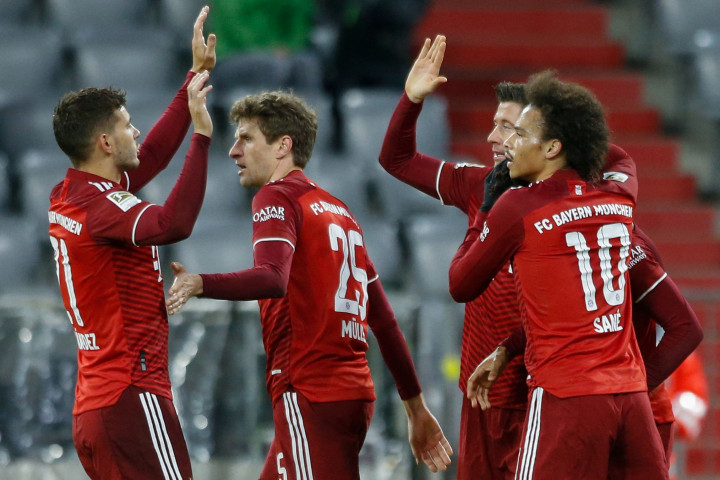 Tiga gol Bayern dicetak oleh Thomas Muller, Robert Lewandowski dan bunuh diri Josko Gvardiol.