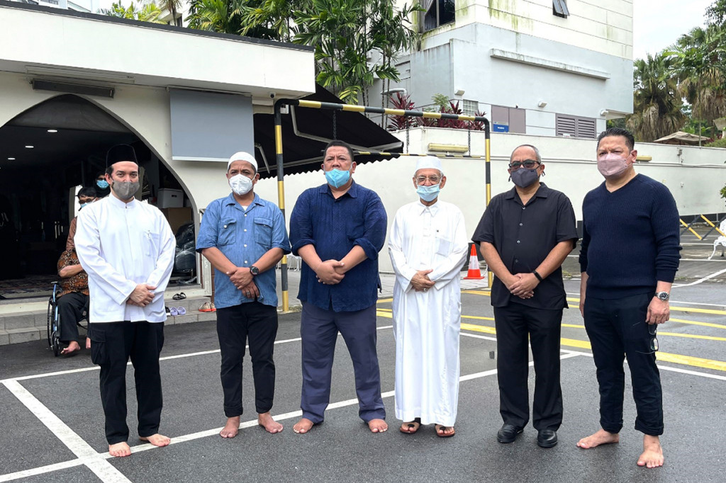 Duta Besar RI untuk Singapura dan keluarga almarhum H. Abdul Aziz Marzuki mertua Menparekraf Sandiaga Uno di Singapura.