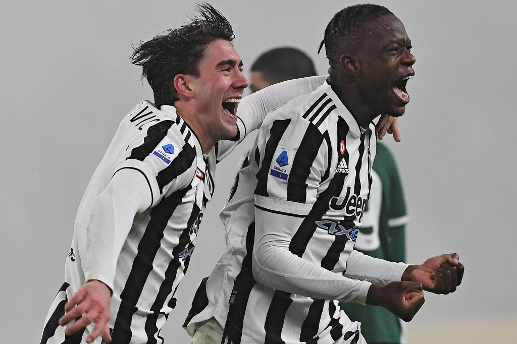 Gol-gol datang dari kedua pemain debutan Juventus, Dusan Vlahovic dan Denis Zakaria.