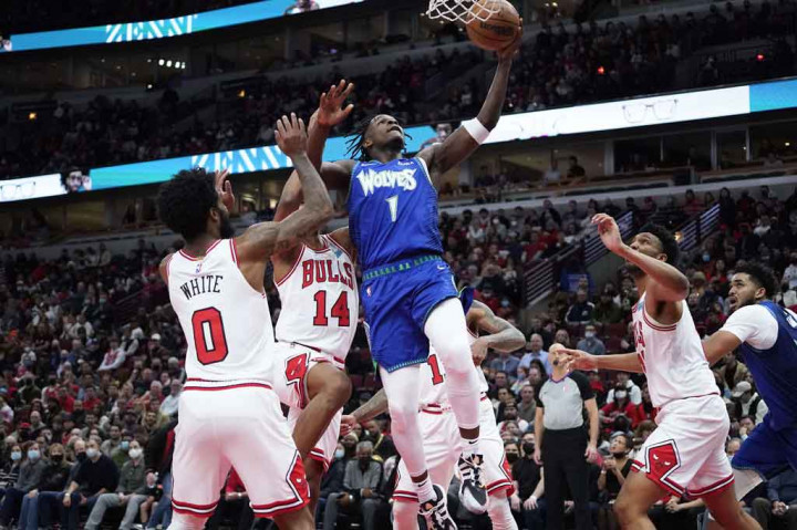 Anthony Edwards menghasilkan 31 poin serta delapan assist dan Karl-Anthony Towns mencatat 27 poin, delapan rebound dan delapan assist bagi Timberwolves. D'Angelo Russell menambah 18 poin saat Minnesota kalah untuk kedua kalinya berturut-turut menyusul lima kemenangan beruntun.