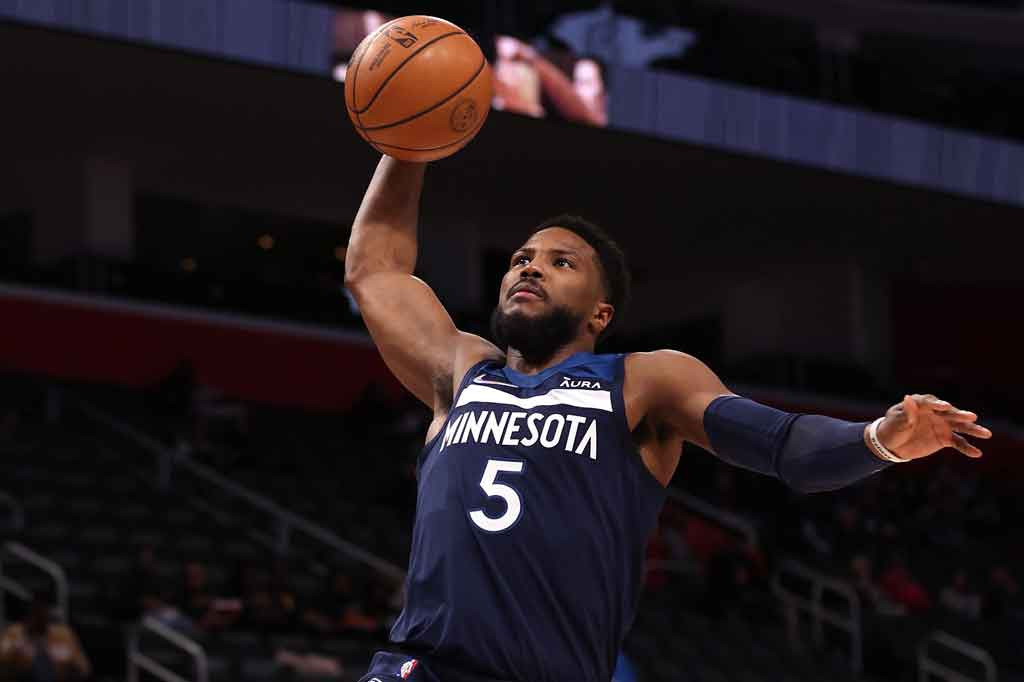 Malik Beasley menghimpun 11 poin dan Patrick Beverley menambah 10 bagi Minnesota, yang menghasilkan 50 persen dari tembakannya dan 13 dari 40 dari belakang garis busur.