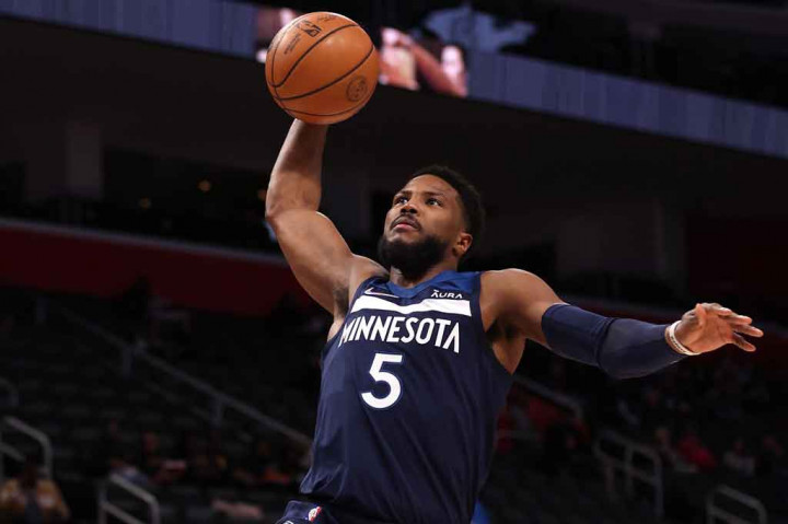 Malik Beasley menghimpun 11 poin dan Patrick Beverley menambah 10 bagi Minnesota, yang menghasilkan 50 persen dari tembakannya dan 13 dari 40 dari belakang garis busur.