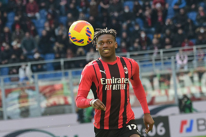 Gol tunggal kemenangan AC Milan dicetak oleh Rafael Leao pada menit kedelapan.