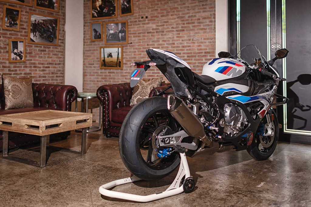 BMW M RR merupakan model 'rare item' yang menyasar para kolektor.