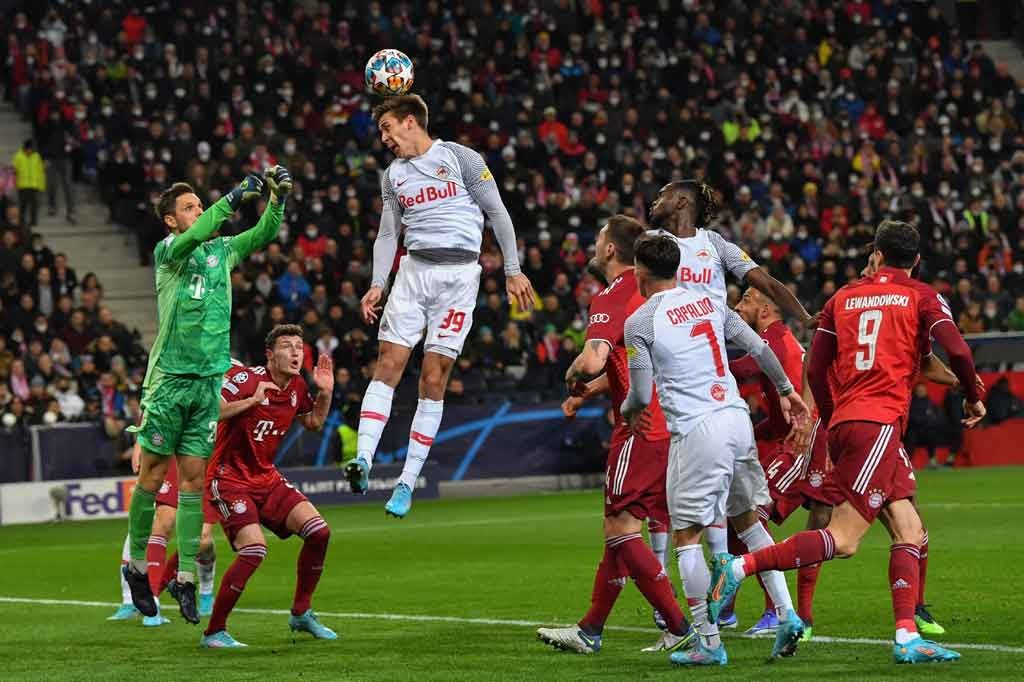 Di babak kedua Salzburg bertahan dengan solid dengan terus mematahkan serangan tim tim tamu. Bahkan sesekali, pasukan Matthias Jaissle melancarkan serangan balik.