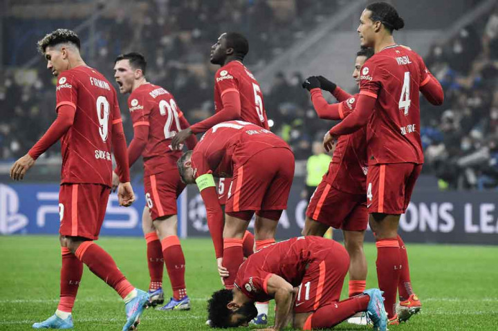 Delapan menit berselang, giliran Mohamed Salah yang mencatatkan namanya di papan skor untuk membawa Liverpool unggul 2-0. Sepakan Salah menyambut umpan sundulan Virgil Van Dijk gagal diantisipasi Samir Handanovic dan masuk ke gawang tuan rumah. Skor 2-0 bertahan hingga laga usai.