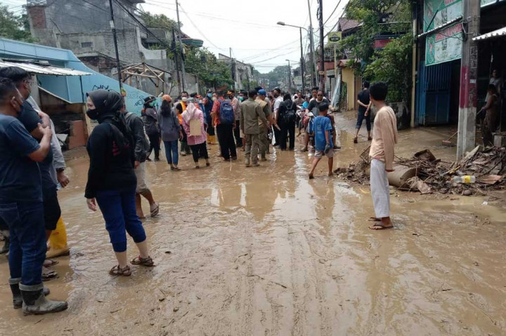 Plt Wali Kota Bekasi, Tri Adhianto menyatakan, banjir di wilayah sudah berangsur surut. 