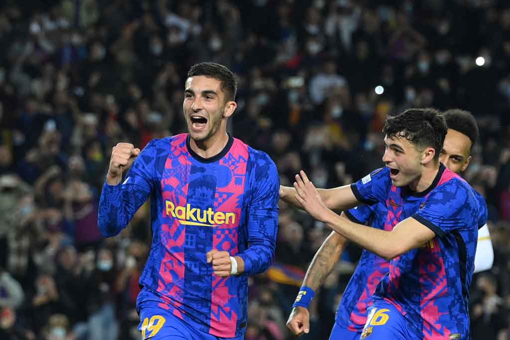 Tim tuan rumah mendapat hadiah penalti pada menit ke-56 setelah umpan silang Adama mengenai tangan Juan Jesus. Torres yang maju sebagai eksekutor sukses mengelabui Alex Meret. Kedudukan menjadi 1-1.