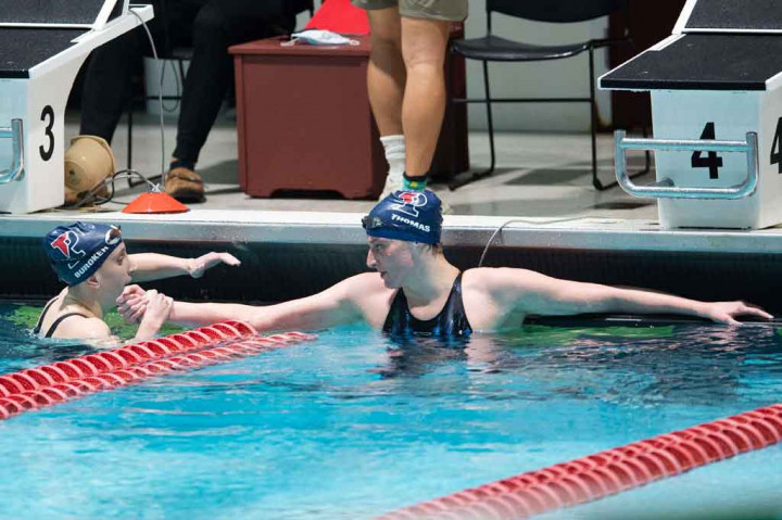 Kasusnya telah memecah pendapat, dengan beberapa berpendapat dia memiliki keuntungan fisiologis yang tidak adil, sementara yang lain mengatakan dia harus diizinkan untuk bersaing secara bebas sebagai seorang wanita.