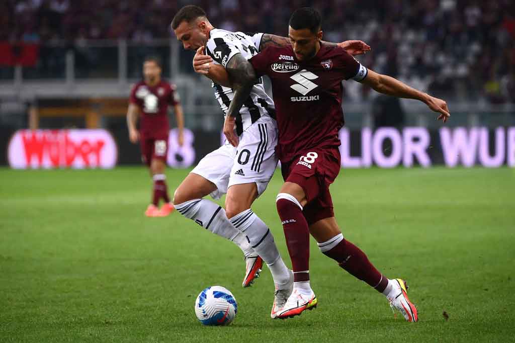 Pada babak kedua, giliran Torino yang mengambil inisiatif menyerang terlebih dahulu dan sempat memberikan ancaman ketika Rolando Mandagora melepaskan tendangan keras dari luar kotak penalti. Beruntung boka masih bisa ditepis kiper Wojciech Szczesny.