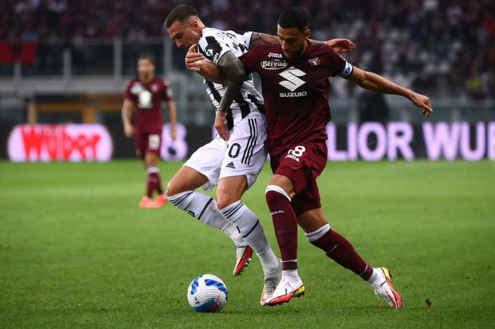 Pada babak kedua, giliran Torino yang mengambil inisiatif menyerang terlebih dahulu dan sempat memberikan ancaman ketika Rolando Mandagora melepaskan tendangan keras dari luar kotak penalti. Beruntung boka masih bisa ditepis kiper Wojciech Szczesny.