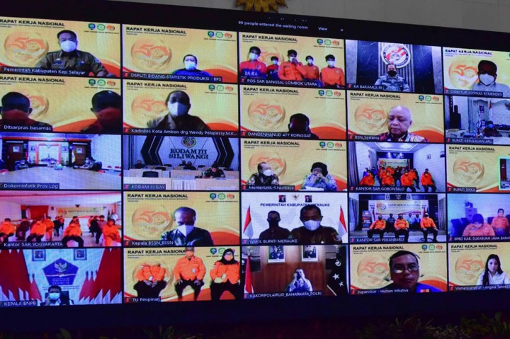 Di sisi lain, Jokowi berharap Rakernas tahun ini bisa melahirkan gagasan-gagasan inovatif yang implementatif. Sehingga, dapat melahirkan terobosan-terobosan penting meningkatkan pelayanan dasar kepada masyarakat.