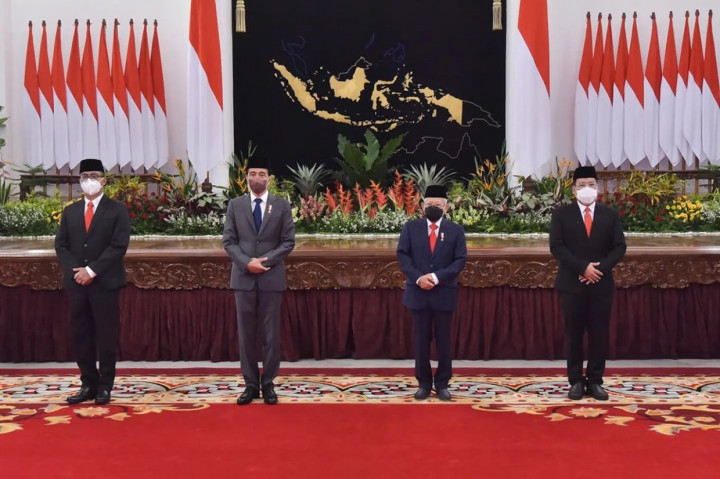 Sedangkan pelantikan Arief Prasetyo Adi didasarkan pada Keppres Nomor 7/M Tahun 2022 tentang Pengangkatan Kepala Badan Pangan Nasional, yang ditetapkan di Jakarta pada tanggal 21 Februari 2022.