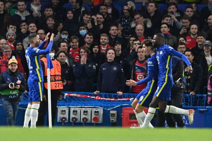 Havertz akhirnya berhasil menjebol gawang Lille pada menit ke-8. Sepak pojok Hakim Ziyech dari sisi kiri disambut tandukan Havertz untuk memperdaya kiper Lille, Leo Jardim. Skor 1-0 bertahan hingga jeda.