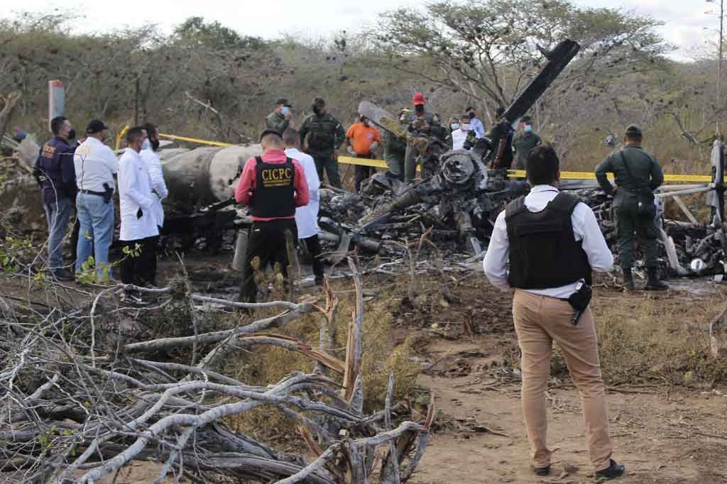 Maduro menjelaskan bahwa pesawat telah meninggalkan negara bagian Yaracuy menuju negara bagian Zulia untuk menjalankan misi dan sebelumnya berada di negara bagian perbatasan Apure, tanpa memberikan rincian tentang misi tersebut.