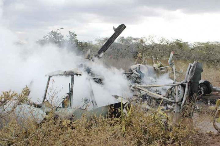 Sebuah helikopter milik Bolivarian National Armed Forces (FANB) Venezuela jatuh dan kemudian terbakar di sektor tak berpenghuni Kota Barquisimeto, di negara bagian Lara, Selasa, 22 Februari 2022 waktu setempat. Presiden Nicolás Maduro menyatakan, dua tentara dilaporkan meninggal dan dua lainnya terluka akibat kecelakan tersebut.