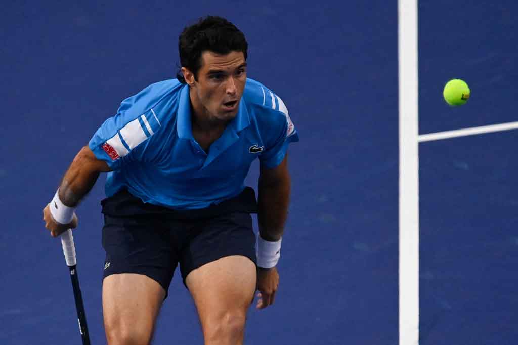 Petenis asal Rusia ini menang dalam dua set langsung 6-1, 6-2 atas petenis Spanyol Pablo Andujar, dan memastikan diri melaju ke perempat final turnamen ATP 500 tersebut.