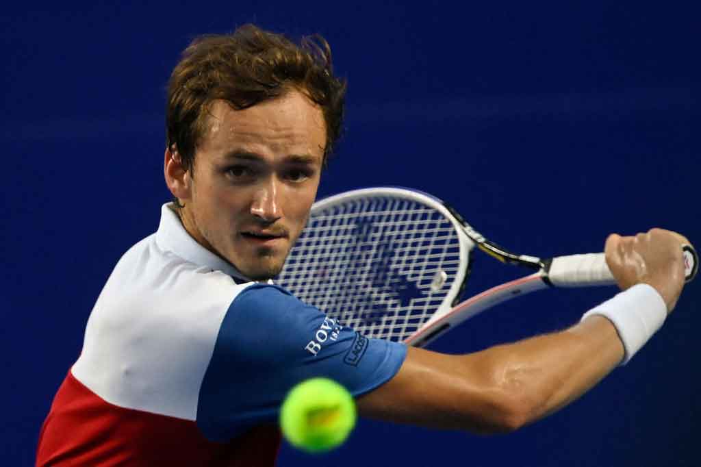 Petenis yang menjadi unggulan teratas ini selanjutnya akan menghadapi unggulan ketujuh Taylor Fritz atau petenis wild card Yoshihito Nishioka di perempat final. 