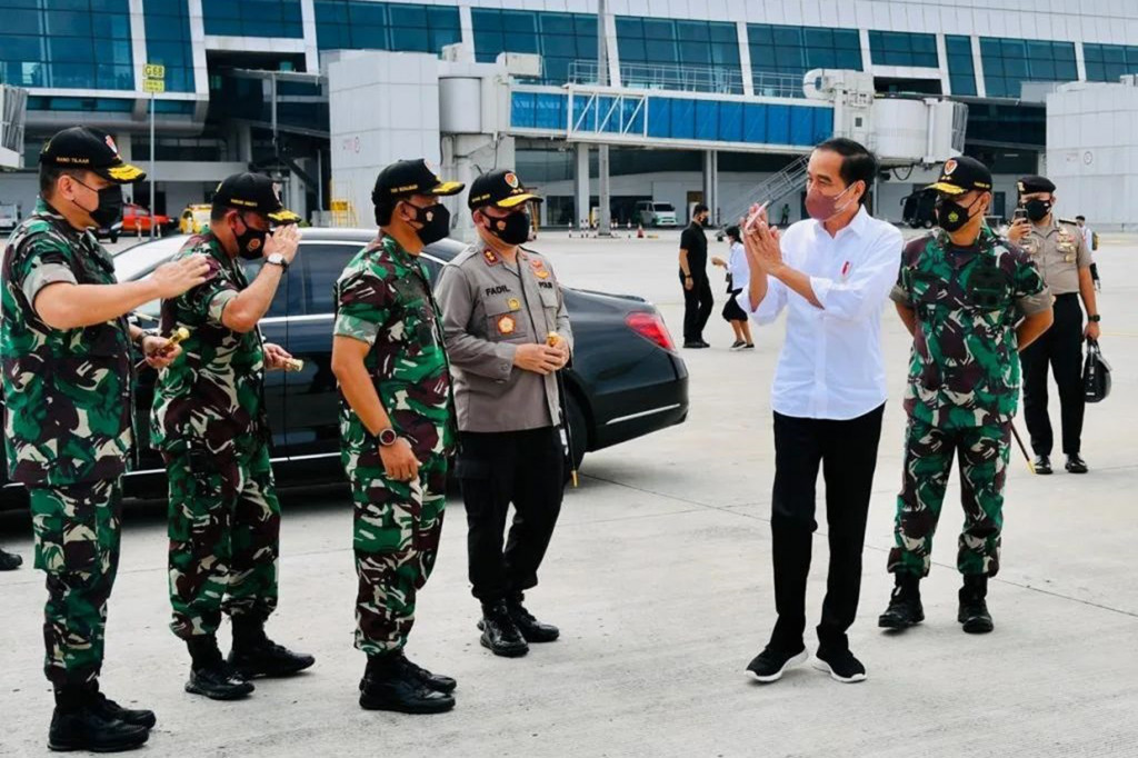Presiden Joko Widodo bertolak menuju Provinsi Sulawesi Tengah dalam rangka kunjungan kerja, pada Kamis, 24 Februari 2022.