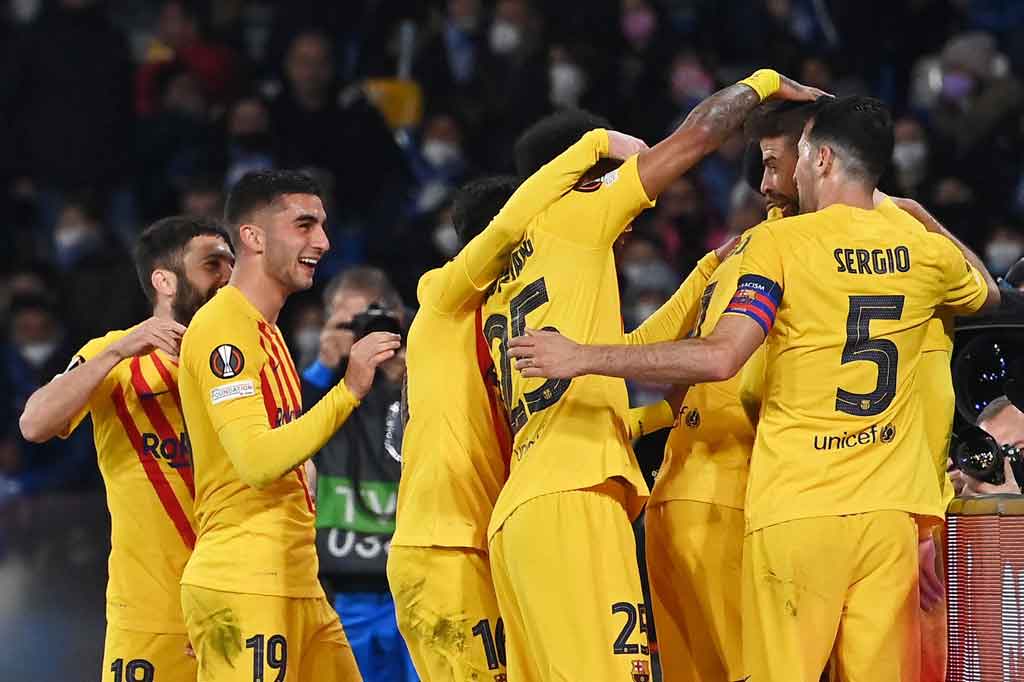 Barca kembali merestorasi keunggulan dua gol pada menit ke-45. Kali ini giliran Gerard Pique yang mencatatkan namanya di papan skor lewat sepakan dari dalam kotak penalti. Skor 3-1 untuk Barca bertahan hingga jeda.  