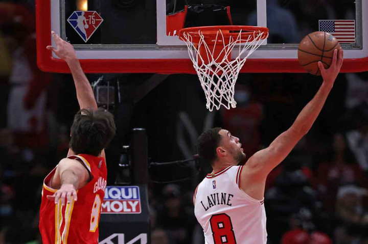 Zach LaVine turut mencetak 20 poin dalam kemenangan Bulls, sementara Nikola Vucevic membukukan dwiganda 12 poin dan 10 rebound.