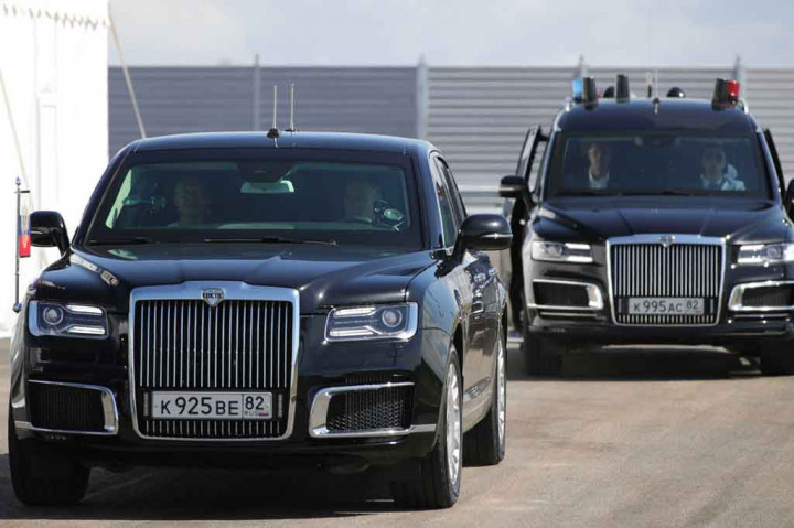 Meski Aurus Senat dijual untuk umum di Rusia dengan target konsumen para pengusaha dan pejabat negara, fitur keamanan tersebut hanya dibuat khusus untuk Vladimir Putin.