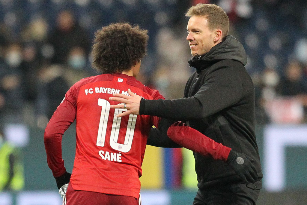 Gol tunggal Bayern Muenchen dicetak oleh pemain pengganti Leroy Sane pada menit ke-71.