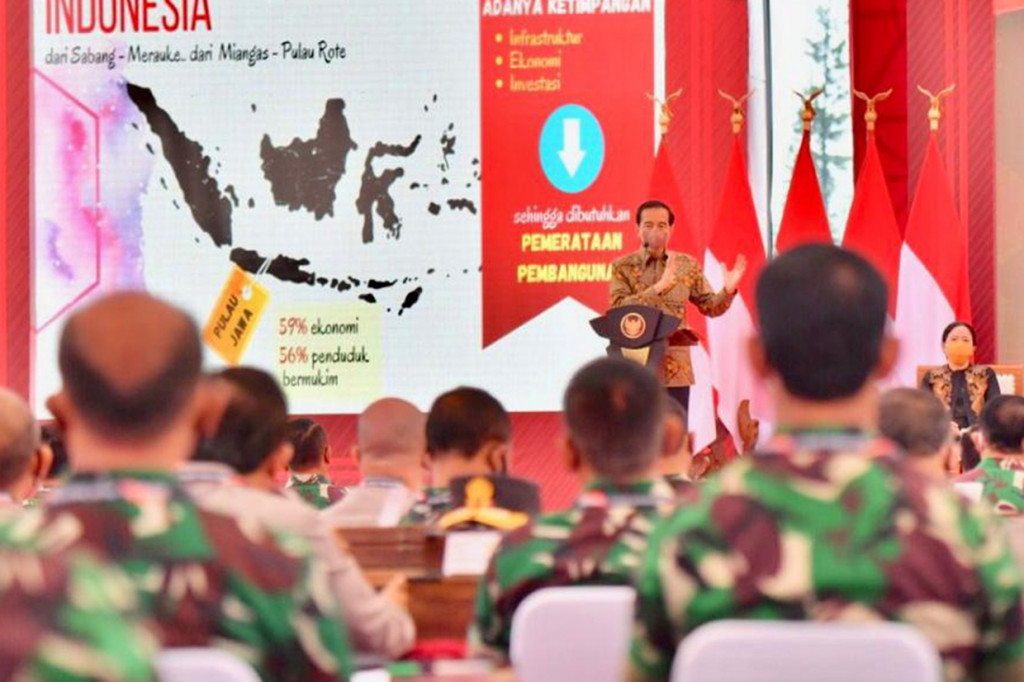 Tahun ini, rapim TNI-Polri mengusung tema 'TNI-Polri Siap Mendukung Pemulihan Ekonomi Nasional dan Reformasi Struktural'.
