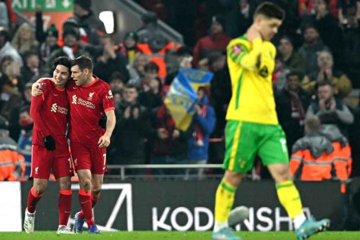 Pada menit ke-39, Liverpool mencetak gol kedua. Kemelut terjadi di kotak penalti Norwich setelah tendangan sudut. Bola jatuh di kaki Minamino yang langsung menembak keras ke gawang Tim Krul. Skor 2-0 menutup babak pertama.