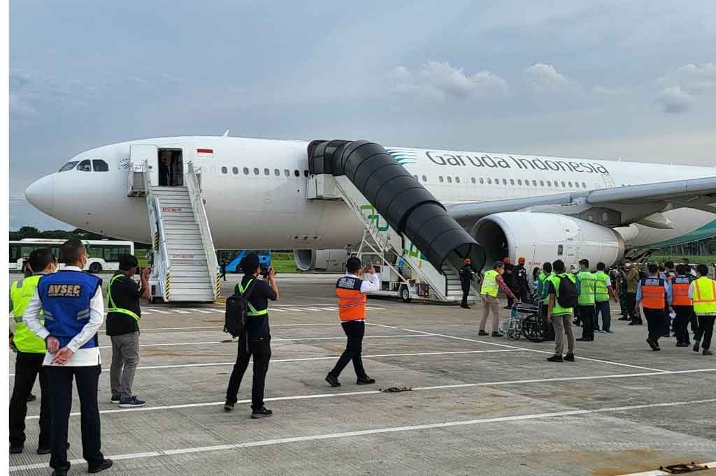 Pemerintah Republik Indonesia melalui Kementerian Luar Negeri berhasil memulangkan puluhan warga negara Indonesia yang sempat terjebak konflik Rusia-Ukraina, melalui bandara internasional Soekarno-Hatta, Kamis, 3 Maret 2022.