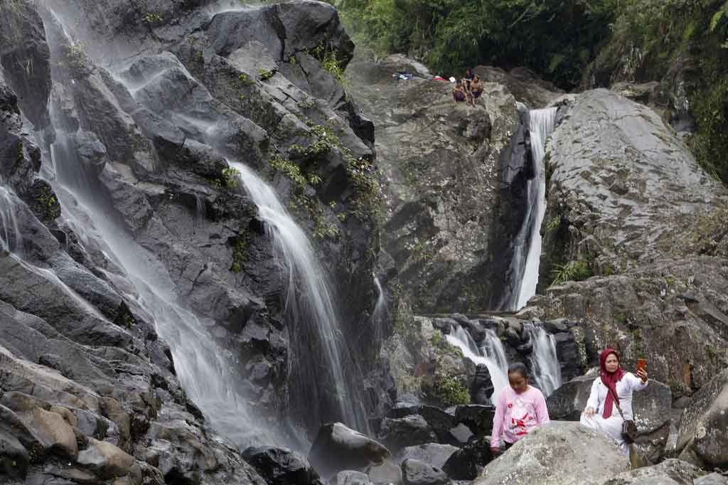 Pengunjung ke Lokawisataa Baturaden mengalami peningkatan kunjungan selama Banyumas berada di PPKM level dua maupun level tiga dengan tetap menerapkan aturan pengunjung 50 persen. 