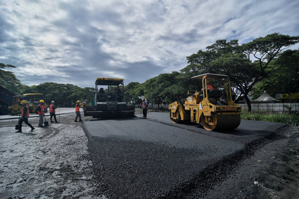 Wakil Ketua DPRD DKI Jakarta M Taufik menyebut pembangunan sirkuit Formula E di Ancol, Jakarta Utara, sudah mencapai 52 persen.