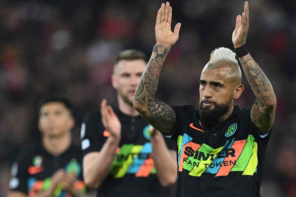 Inter Milan menang 1-0, tetapi gagal lolos ke babak perempat final karena kalah agregat 1-2