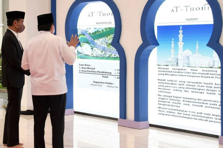 Presiden menambahkan keindahan dari arsitektur masjid tersebut mengingatkan arti penting keluarga dalam syiar Islam. Masjid dengan desain harmonis tersebut, lanjut Presiden, mengingatkan pentingnya arti keluarga dalam membentuk karakter Islami.