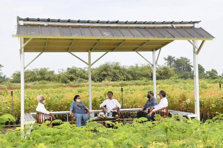 Jokowi menjelaskan pemerintah akan membangun sejumlah persemaian serupa pada 2022. Menurut Jokowi, hal tersebut juga dapat mendukung pemerintah dalam melakukan penelitian terhadap kekayaan plasma nutfah yang terdapat di Indonesia.