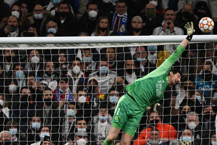 Pada menit ke-35 Mallorca hampir membuka keunggulan lewat tembakan Pablo Maffeo di kotak penalti Madrid. Sayang sepakannya masih mengenai tiang gawang. Tidak ada gol yang tercipta di babak pertama.