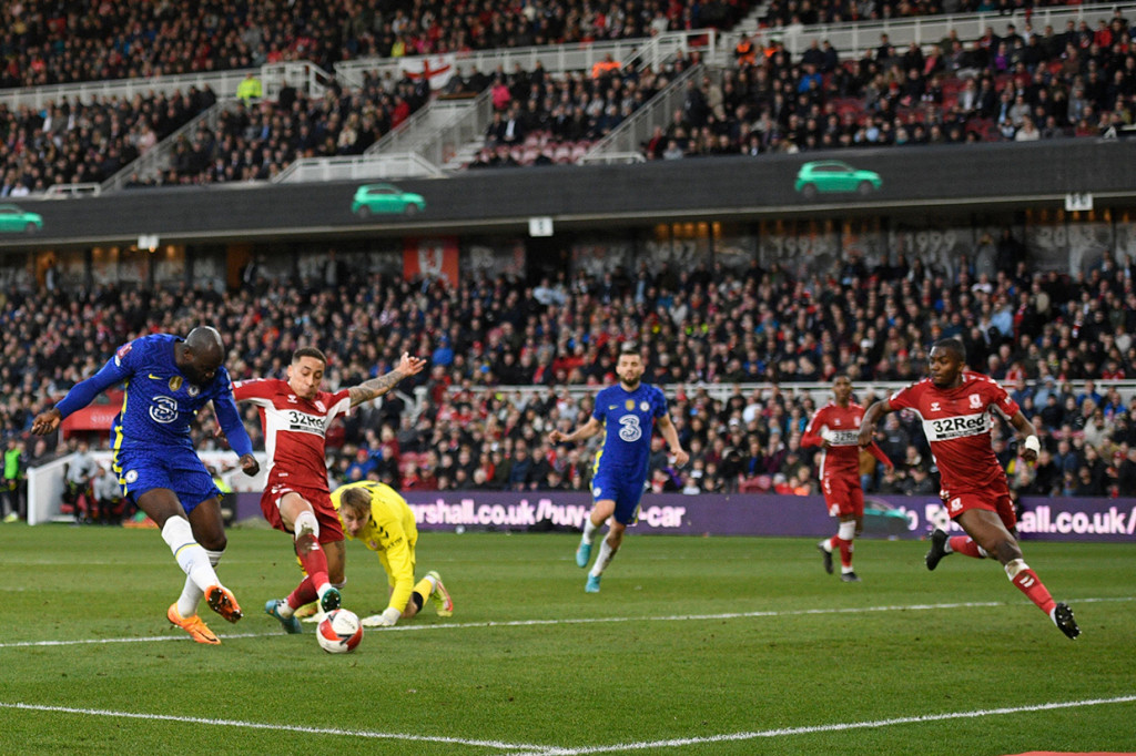 Chelsea sendiri berhasil membuka keunggulan lewat gol Romelu Lukaku pada menit ke-15.