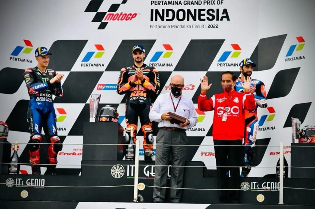 Keduanya menerima trofi dari Presiden setelah mampu finis di urutan kedua dan ketiga balapan. Quartaro menuntaskan balapan dengan selisih 2,205 detik dari Oliveira dan Zarco 3,158 detik lebih lambat ketimbang sang pemenang. 