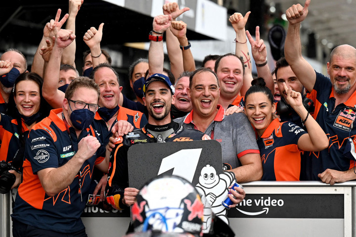 Ini adalah kemenangan keempat Miguel Oliveira sepanjang kariernya di kelas MotoGP.