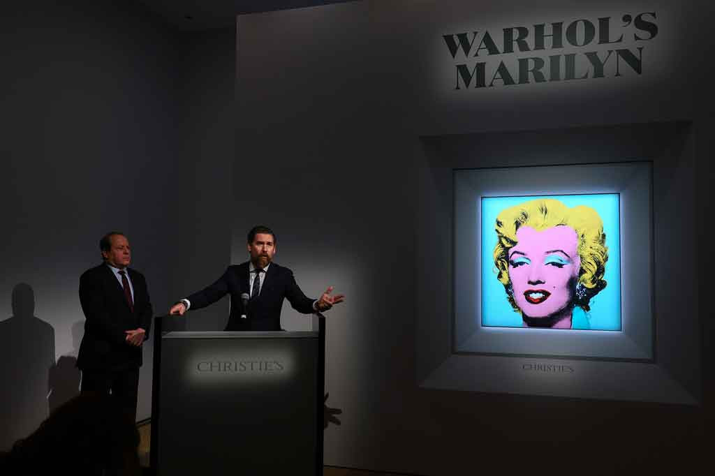 Kepala seni abad ke-20 dan ke-21 di Christie's, Alex Rotter, menyebut potret itu karya cetak abad ke-20 paling signifikan yang akan dilelang dalam satu generasi.