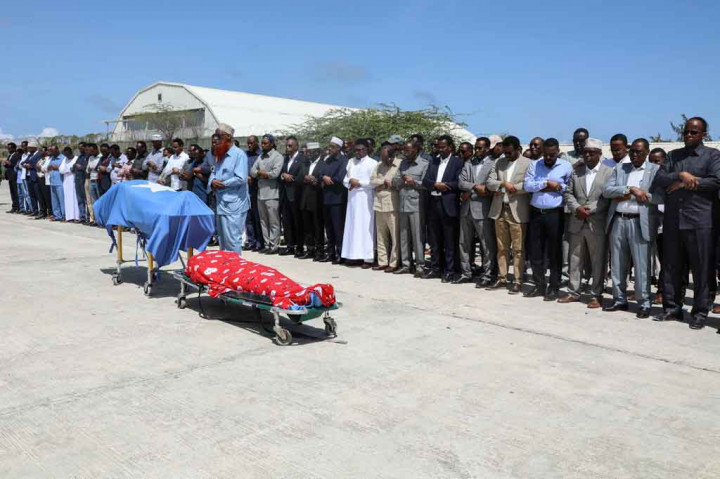 Sedikitnya 48 orang meninggal dunia setelah bom kembar mengguncang Somalia tengah, Rabu, 23 Maret 2022 waktu setempat. 