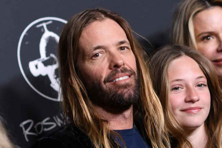 Taylor telah bersama Foo Fighters -- salah satu band rock alternatif paling berpengaruh dan dipuji secara kritis -- sejak 1997, memberikan warna perkusi pada beberapa hits terbesar grup termasuk Learn to Fly dan Best of You.