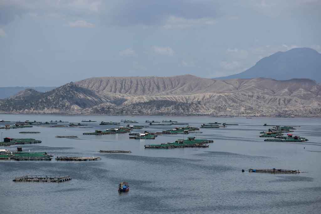 Badan seismologi sangat merekomendasikan penduduk yang tinggal di komunitas rentan di sekitar danau dievakuasi, karena status gunung tersebut telah meningkat dari siaga dua menjadi tiga.