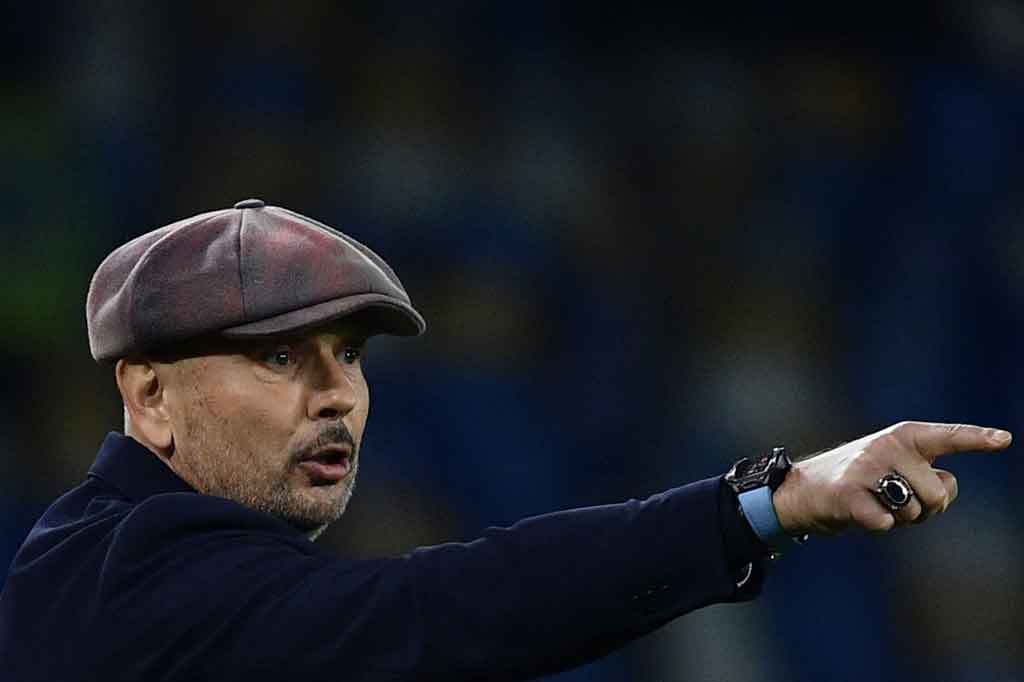 Mihajlovic, 53, mengatakan dia akan dirawat di Rumah Sakit Sant'Orsola di Bologna minggu depan.