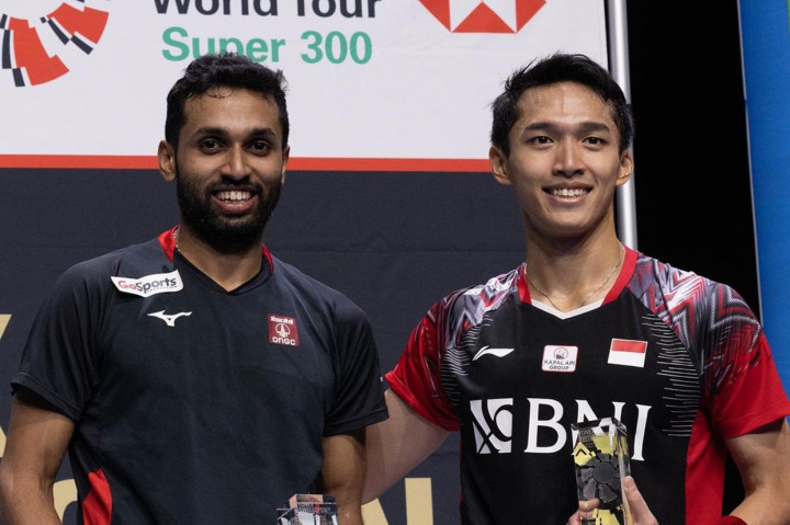 Jonatan Christie yang menempati unggulan keempat berhasil mengalahkan wakil India Prannoy Kumar dengan skor 21-12, 21-18, dalam waktu 48 menit.