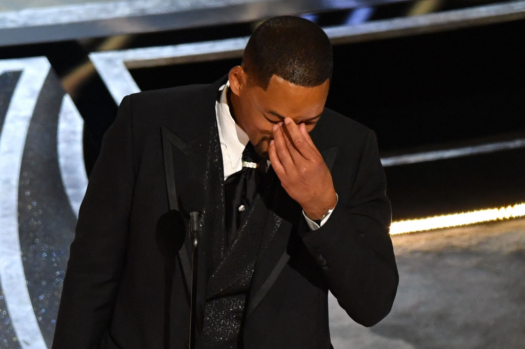 Dengan emosional, Will Smith merefleksikan kariernya dengan apa yang telah dilakukan Richard William. Bagi Will Smith, dengan uraian air mata, perannya sebagai kepala keluarga juga suami adalah menjaga apa yang terbaik bagi keluarganya sama seperti yang dilakukan Richard William.