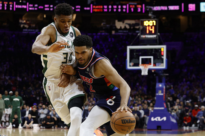 Tobias Harris juga mencapai dwiganda lewat 22 poin dan 11 rebound, tapi Sixers harus menderita dua kekalahan beruntun.