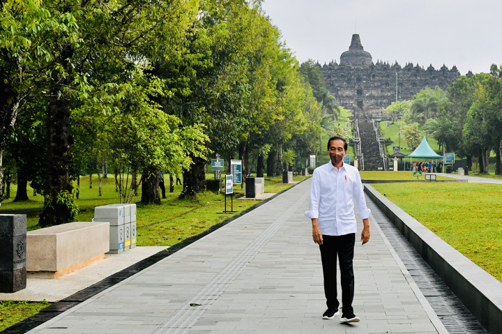 Pemerintah terus memperbaiki infrastruktur dan mempercantik kawasan Candi Borobudur di Kabupaten Magelang, Jawa Tengah, sebagai salah satu destinasi wisata prioritas di Indonesia. 