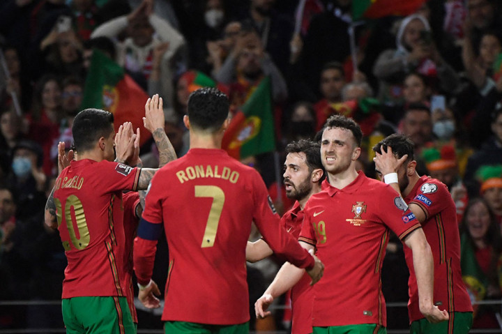 Portugal melaju ke Piala Dunia 2022 Qatar setelah mengalah Makedonia Utara dengan skor 2-0 pada partai final playoff kualifikasi zona Eropa jalur C di Stadion Do Dragao, Porto, Rabu, 30 Maret 2022 dini hari WIB. Dua gol A Selecao dicetak oleh bruno Fernandes.