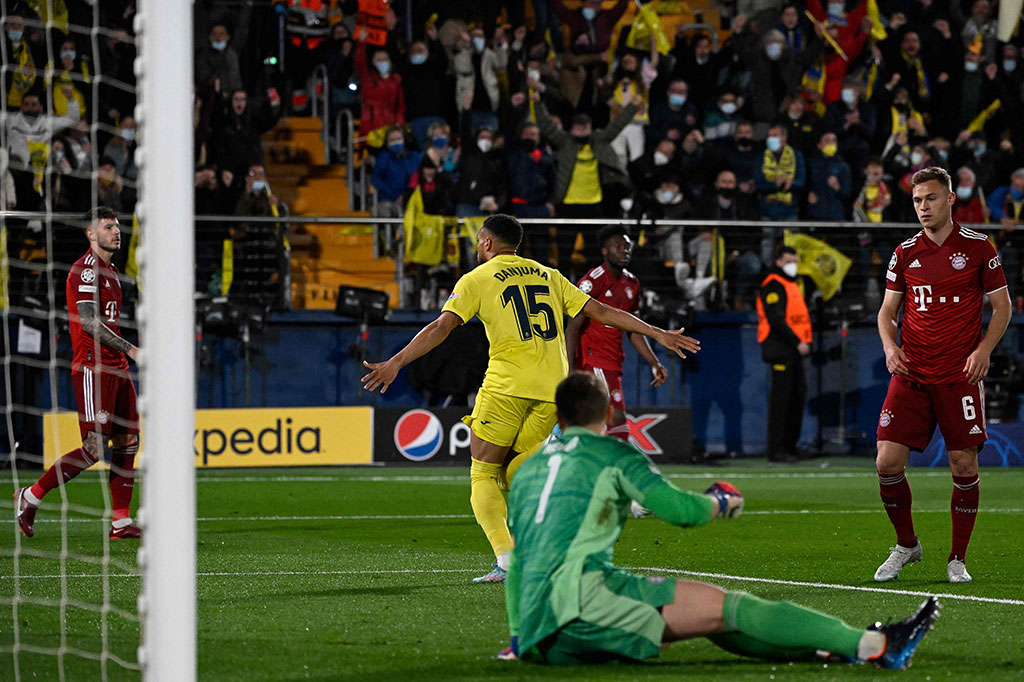 Villarreal berhasil mengalahkan Bayern Muenchen 1-0 pada leg pertama perempat final Liga Champions. Arnaut Danjuma mencetak satu-satunya gol dalam pertandingan itu saat laga baru berjalan delapan menit, lewat sepakan terukur dari umpan Dani Parejo yang tak bisa dihalau kiper Manuel Neuer.